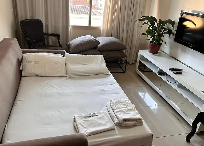 Plaza Flat